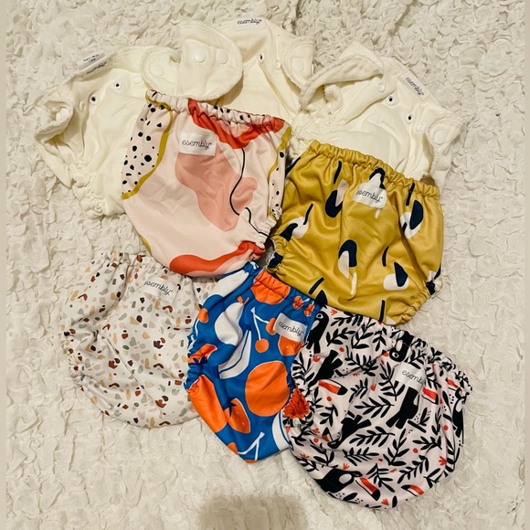 Esembly Inner and Outer Diapers (Size 1) - Picture 5 of 7